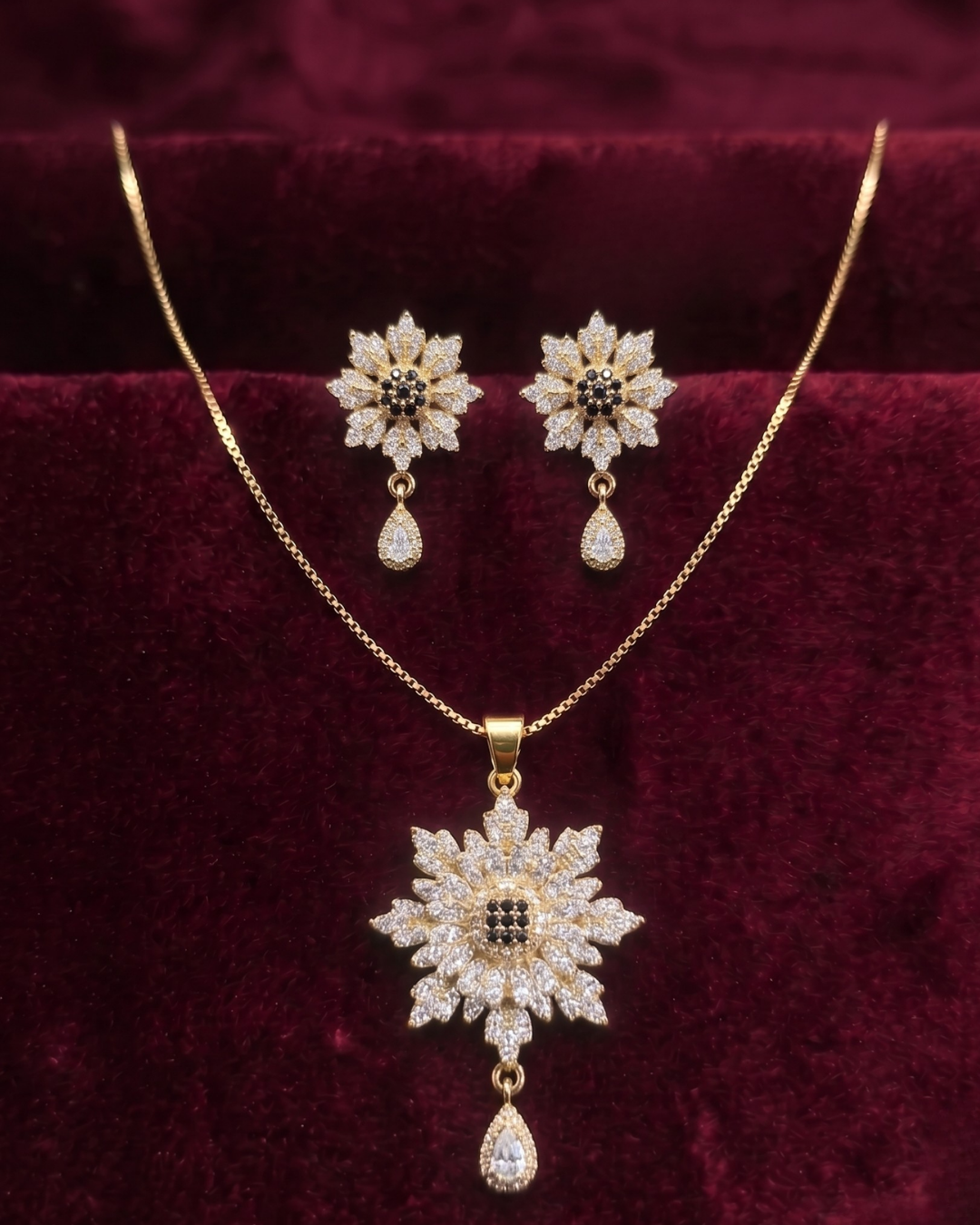 Golden snowflake crystal necklace and earrings set