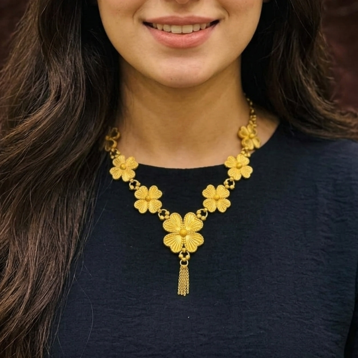 Golden Fleur Necklace
