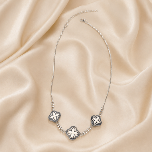 Luna Clover Trio Silver Necklace