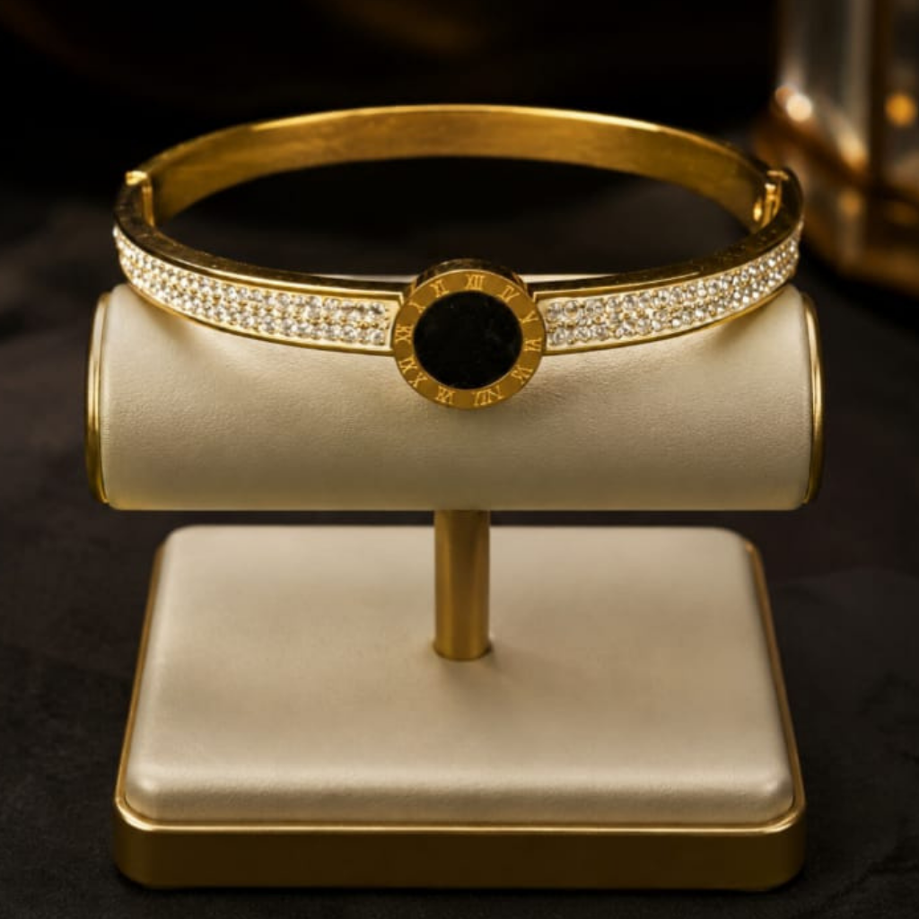 Timeless Noir Dial Bracelet
