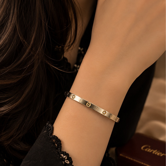 Zevana Love Bracelet